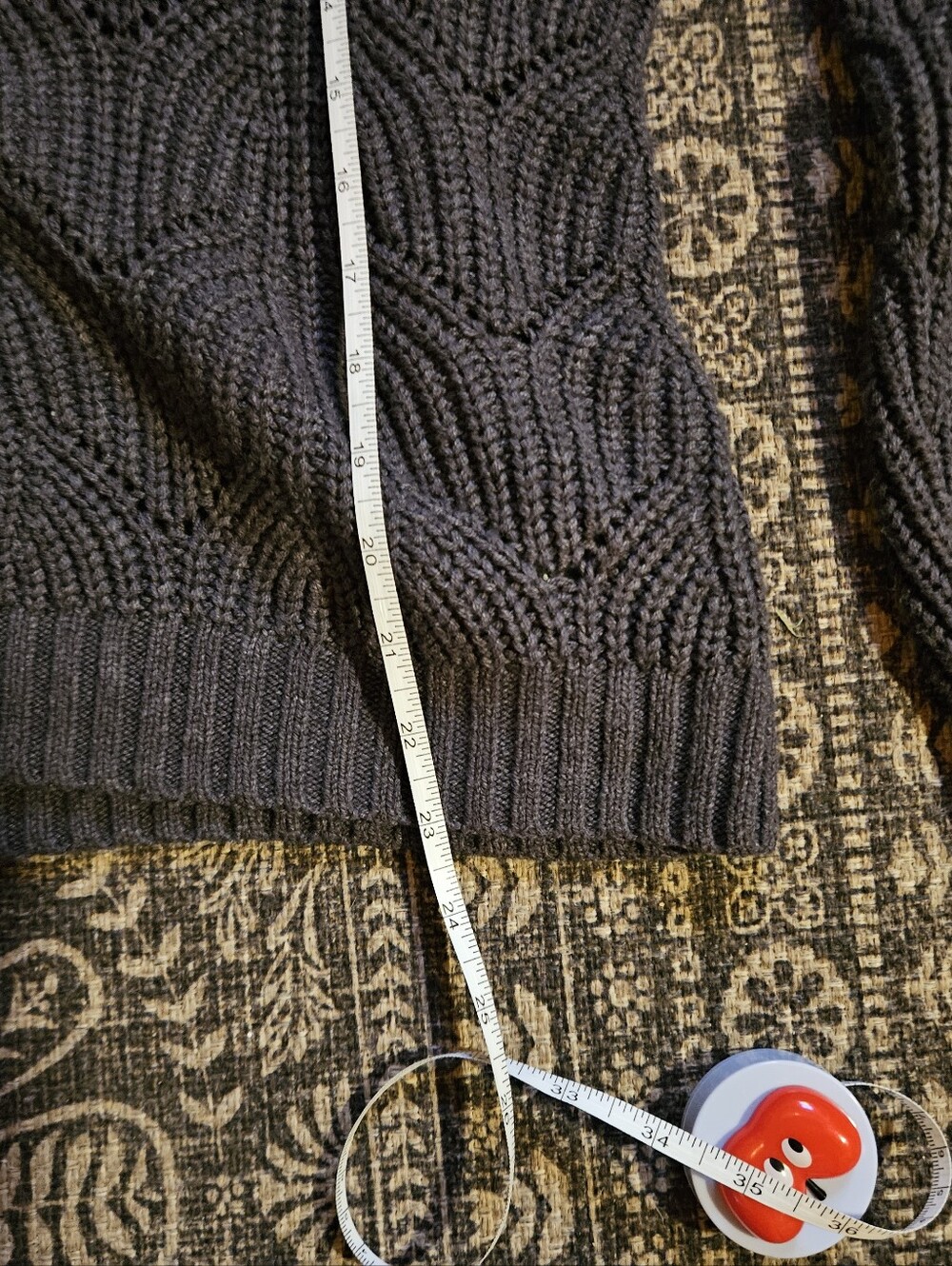 Old Navy Women's Dark Charcoal Cable Knit Button-Front Cardigan - Picture 5 of 5